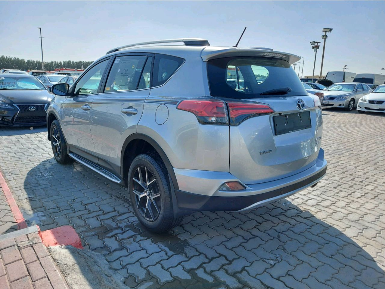 Toyota Rav 4 - Image 3