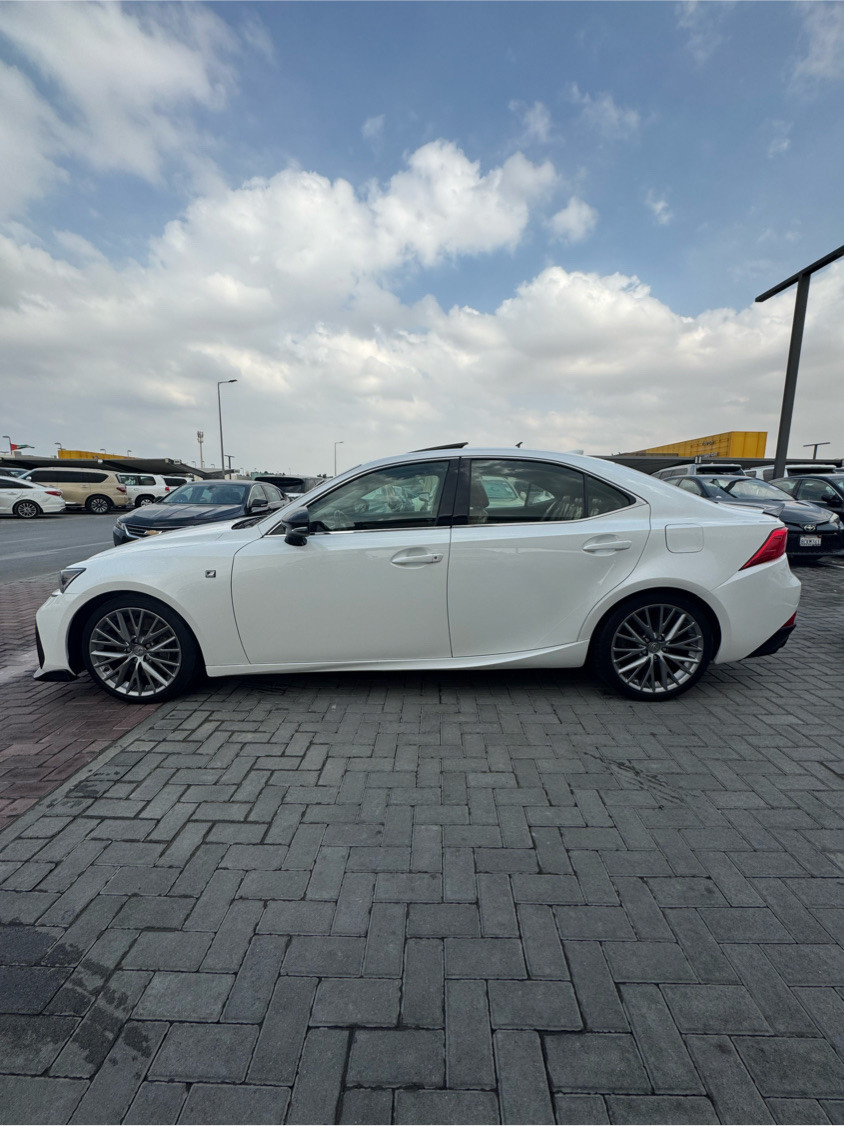 Lexus IS-F - Image 4