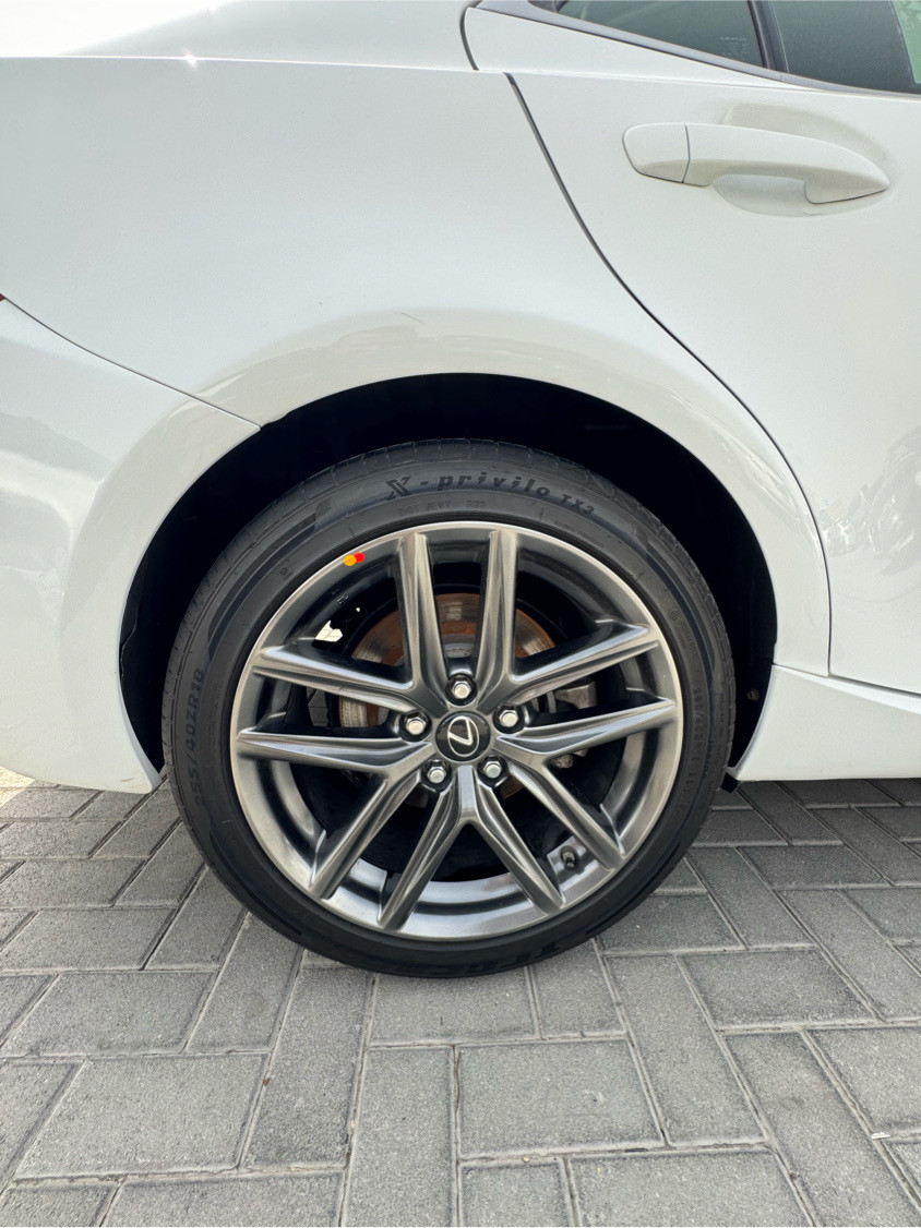Lexus IS-F - Image 10