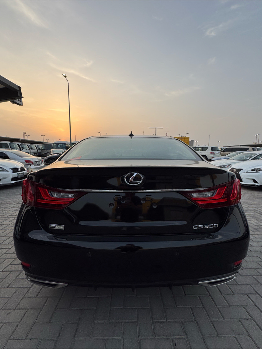Lexus GS-Series - Image 7