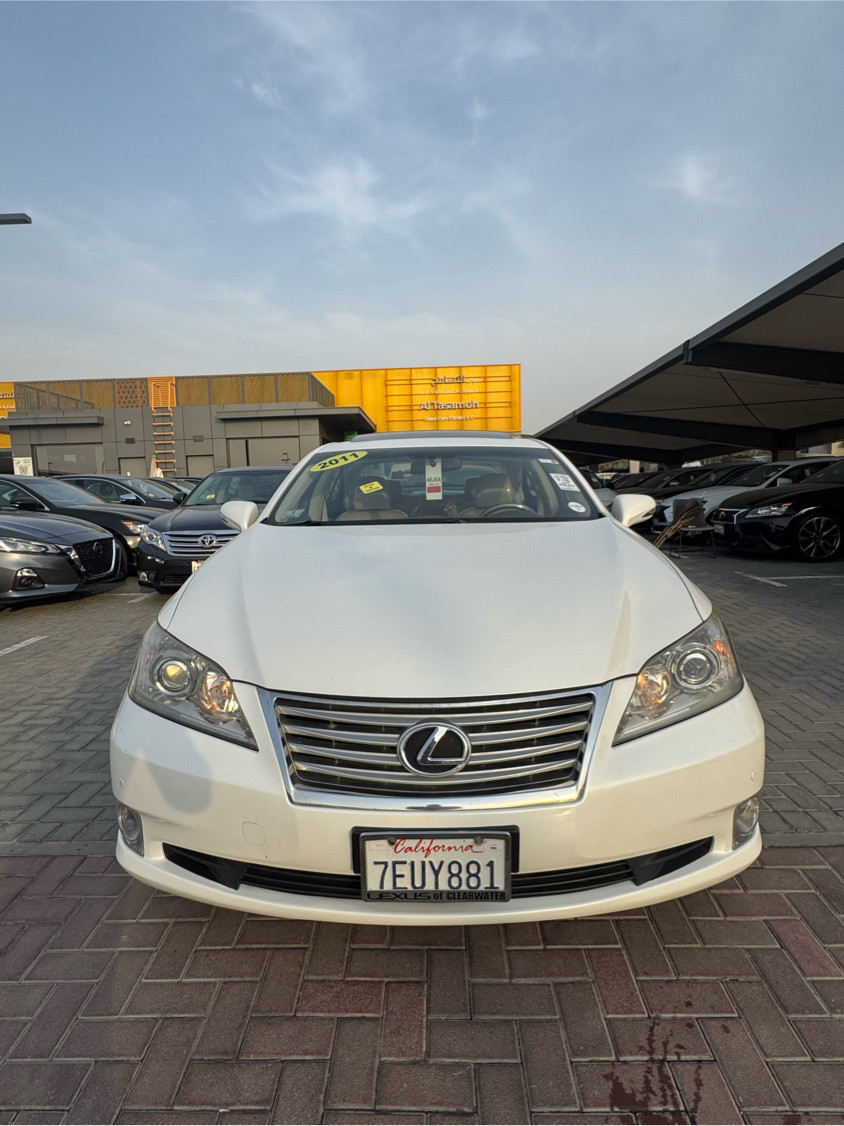 Lexus ES-Series