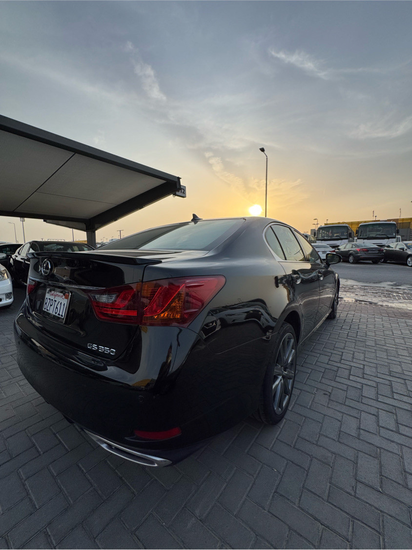 Lexus GS-Series - Image 8