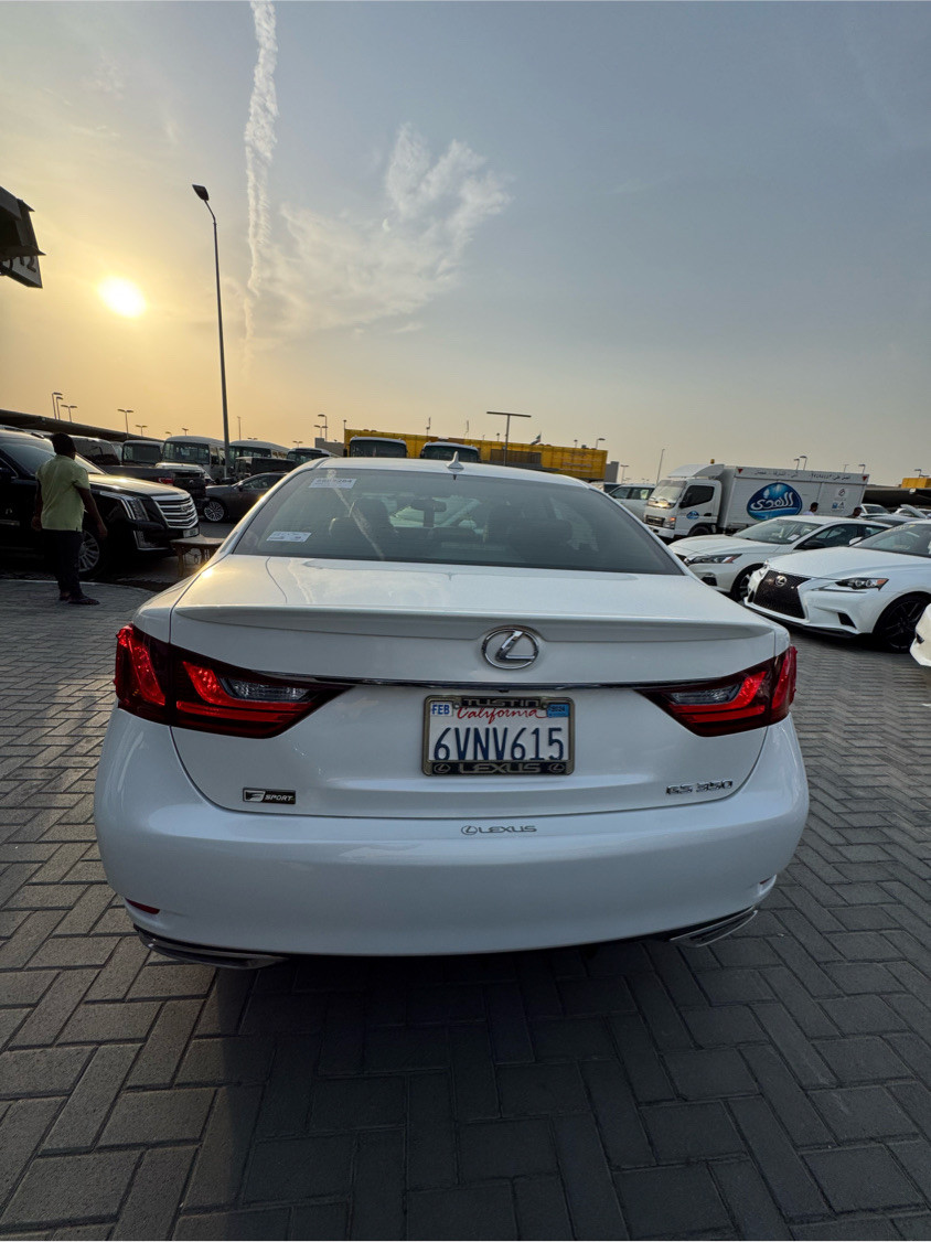 Lexus GS-Series - Image 10