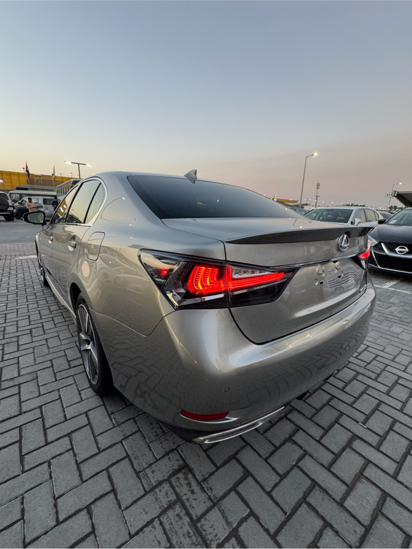 Lexus GS-Series - Image 8