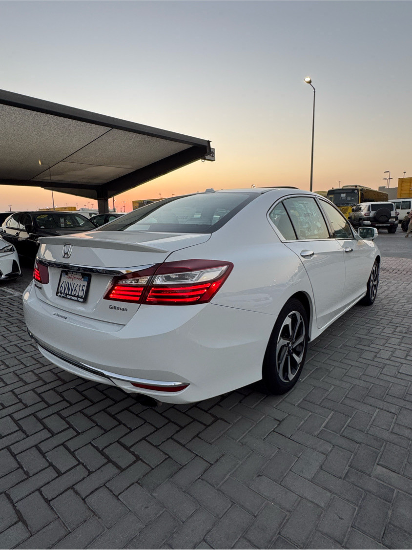 Honda Accord - Image 6