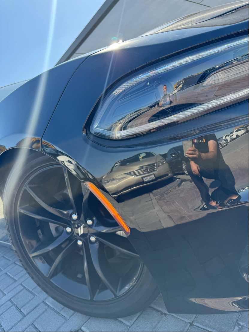 Dodge Charger - Image 10