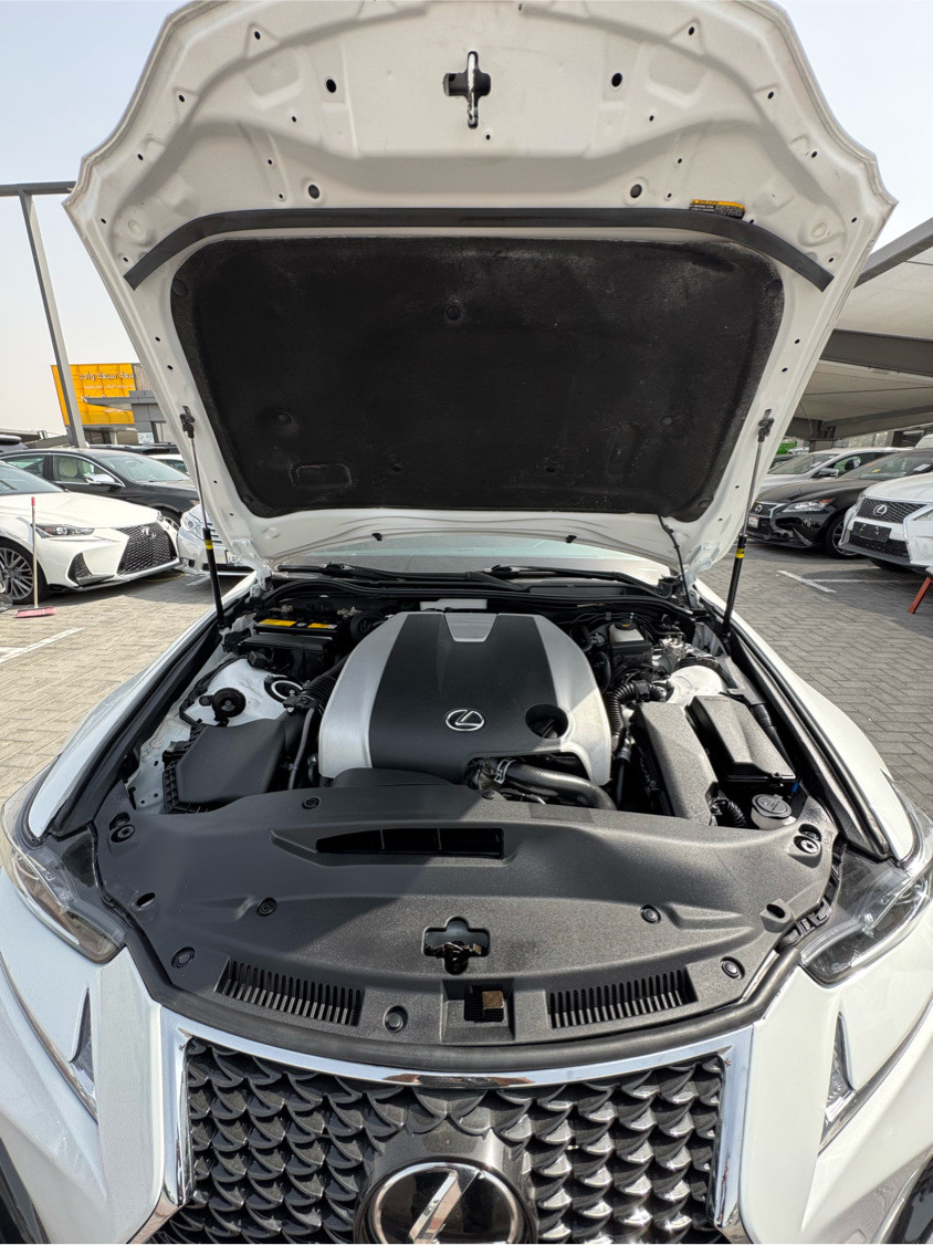 Lexus IS-F - Image 12