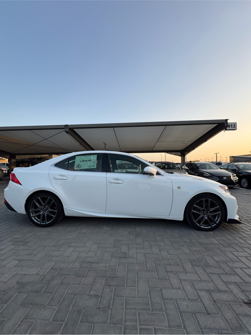 Lexus IS-F - Image 4