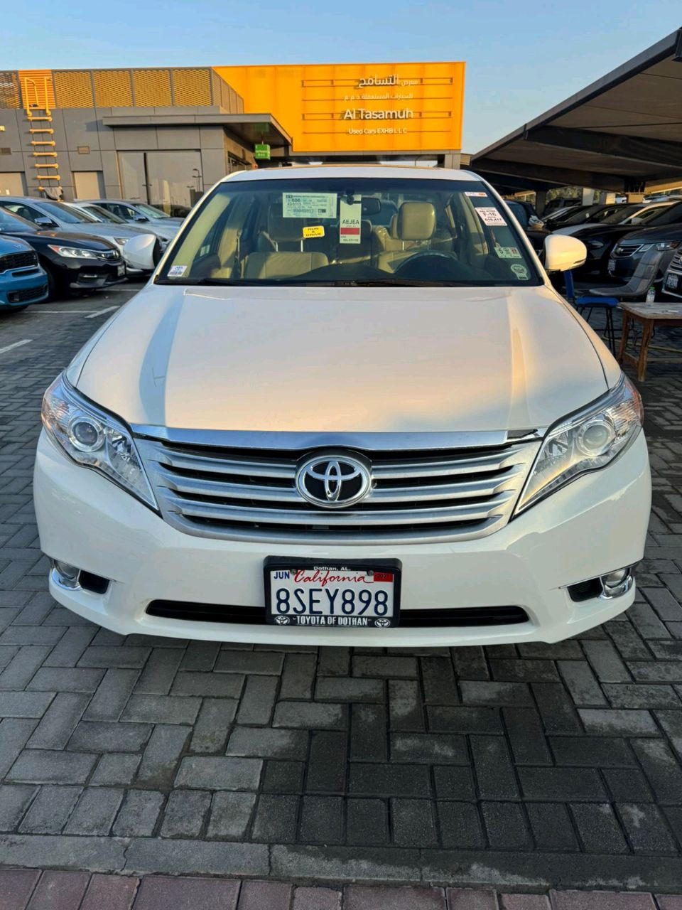 Toyota Avalon - Image 6