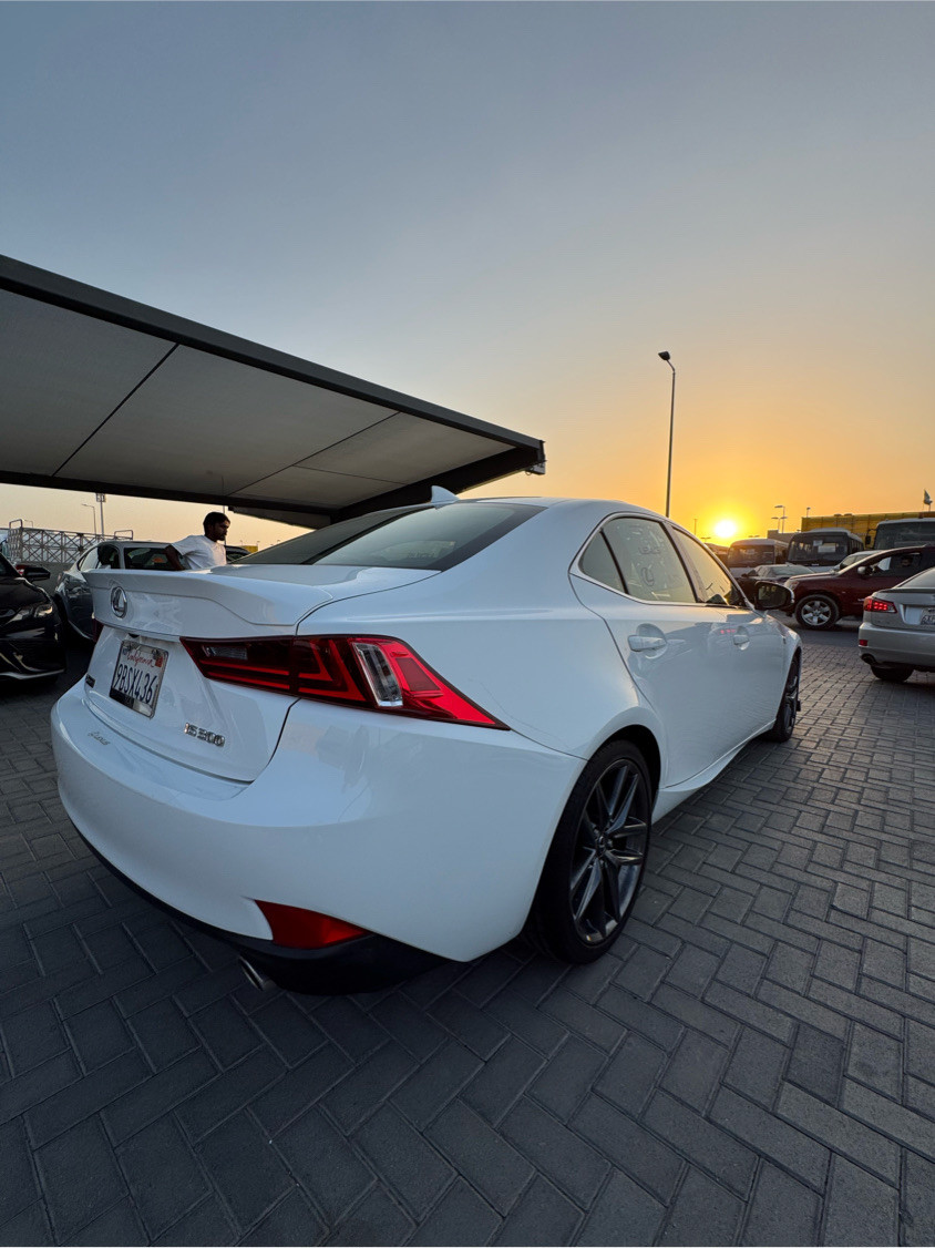 Lexus IS-Series - Image 7