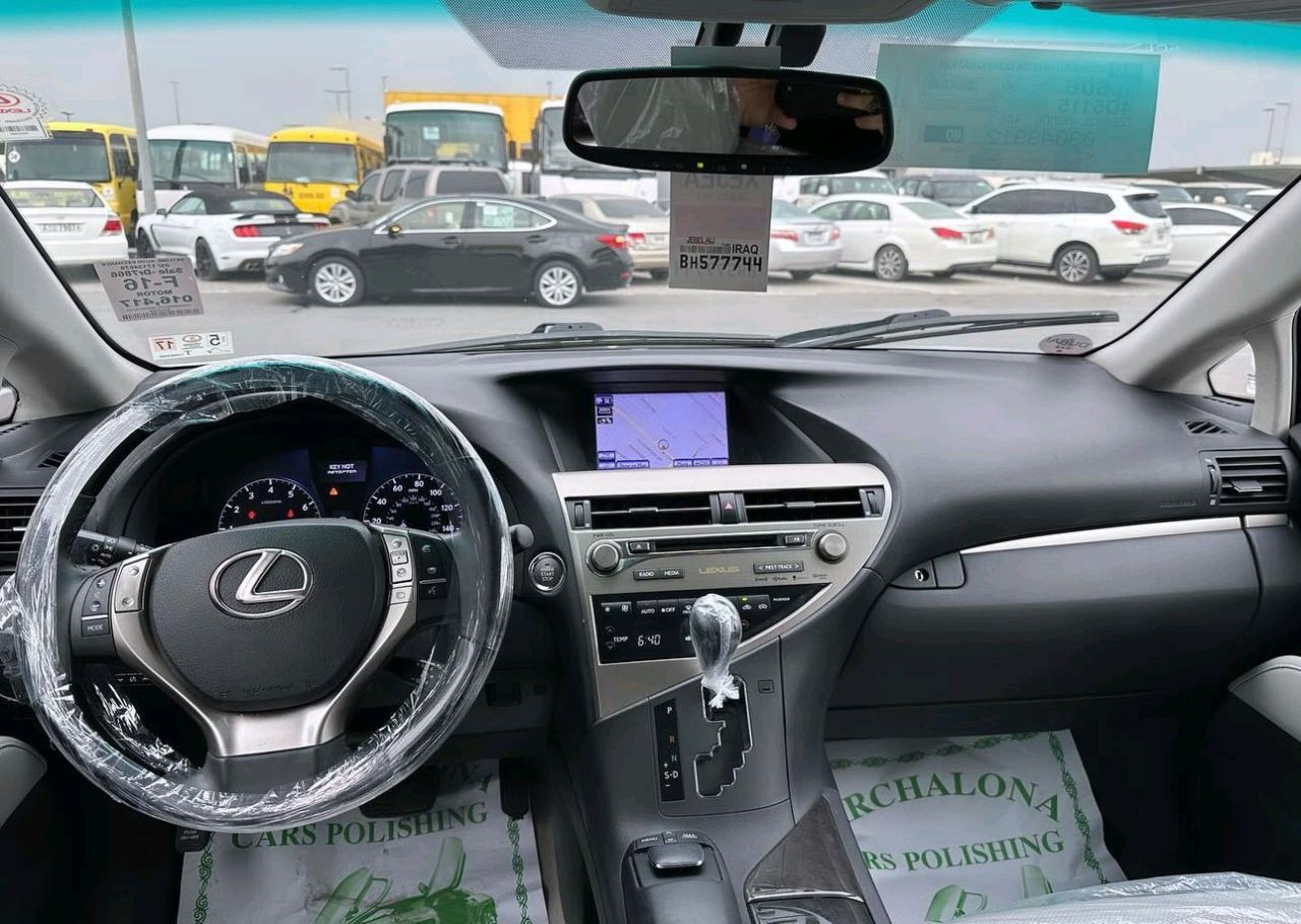 Lexus RX-Series - Image 3