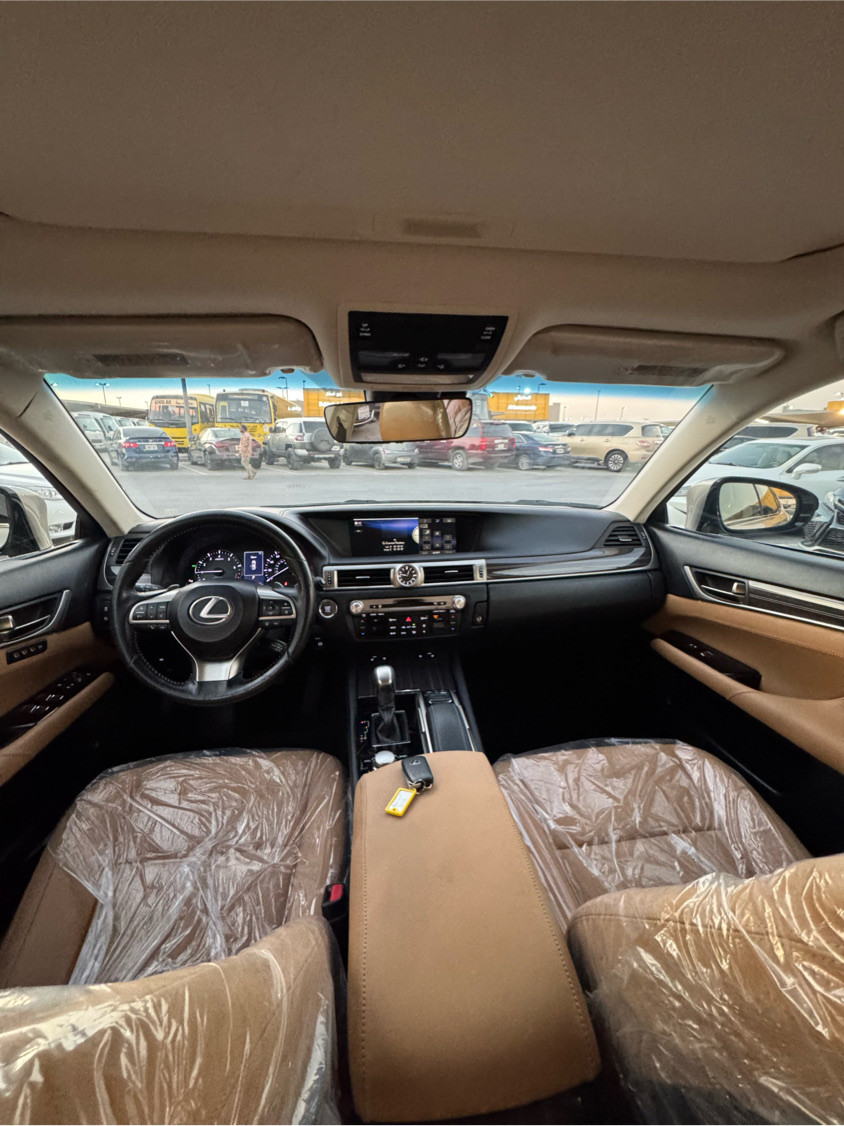 Lexus GS-Series - Image 7