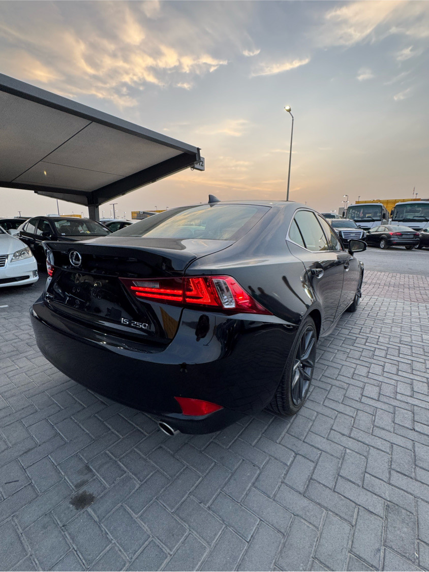 Lexus IS-F - Image 7