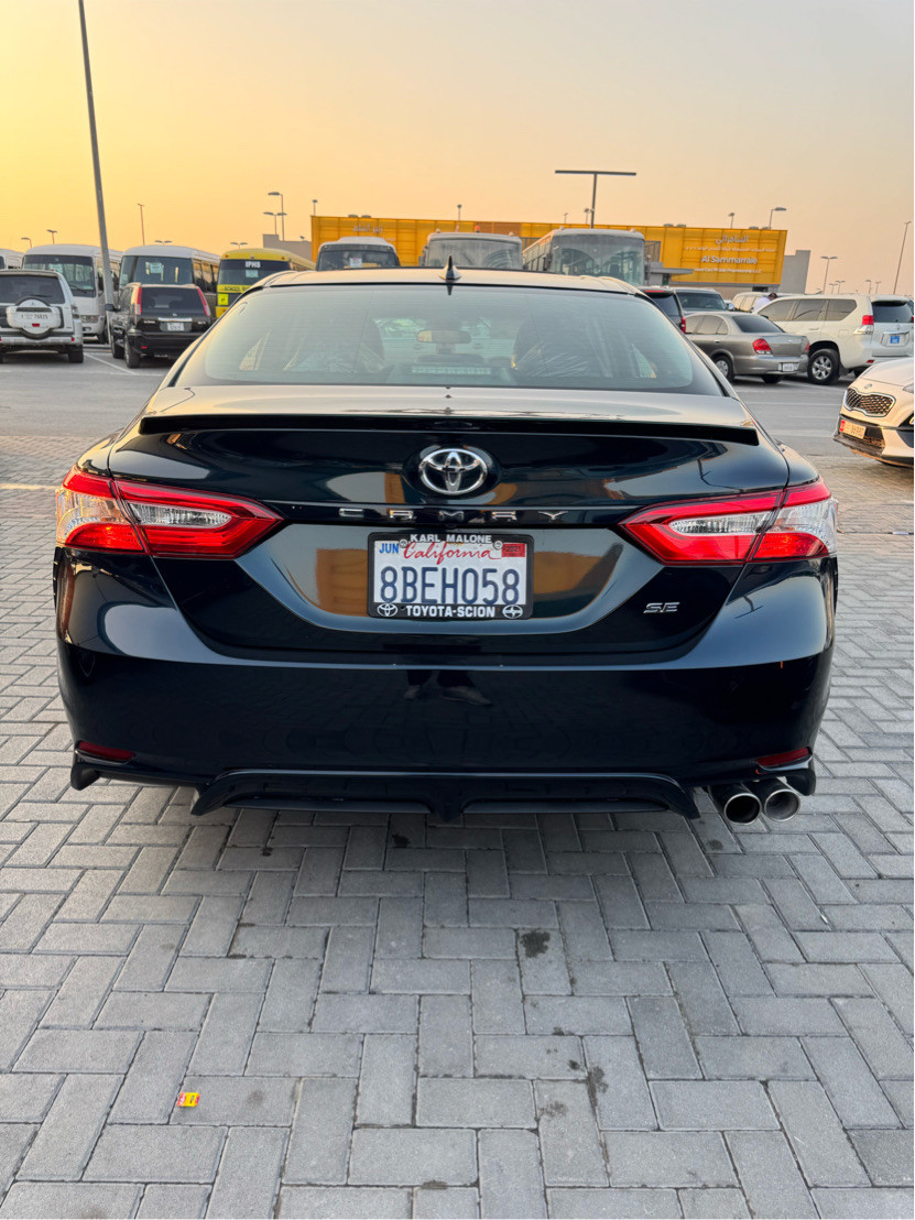Toyota Camry - Image 6