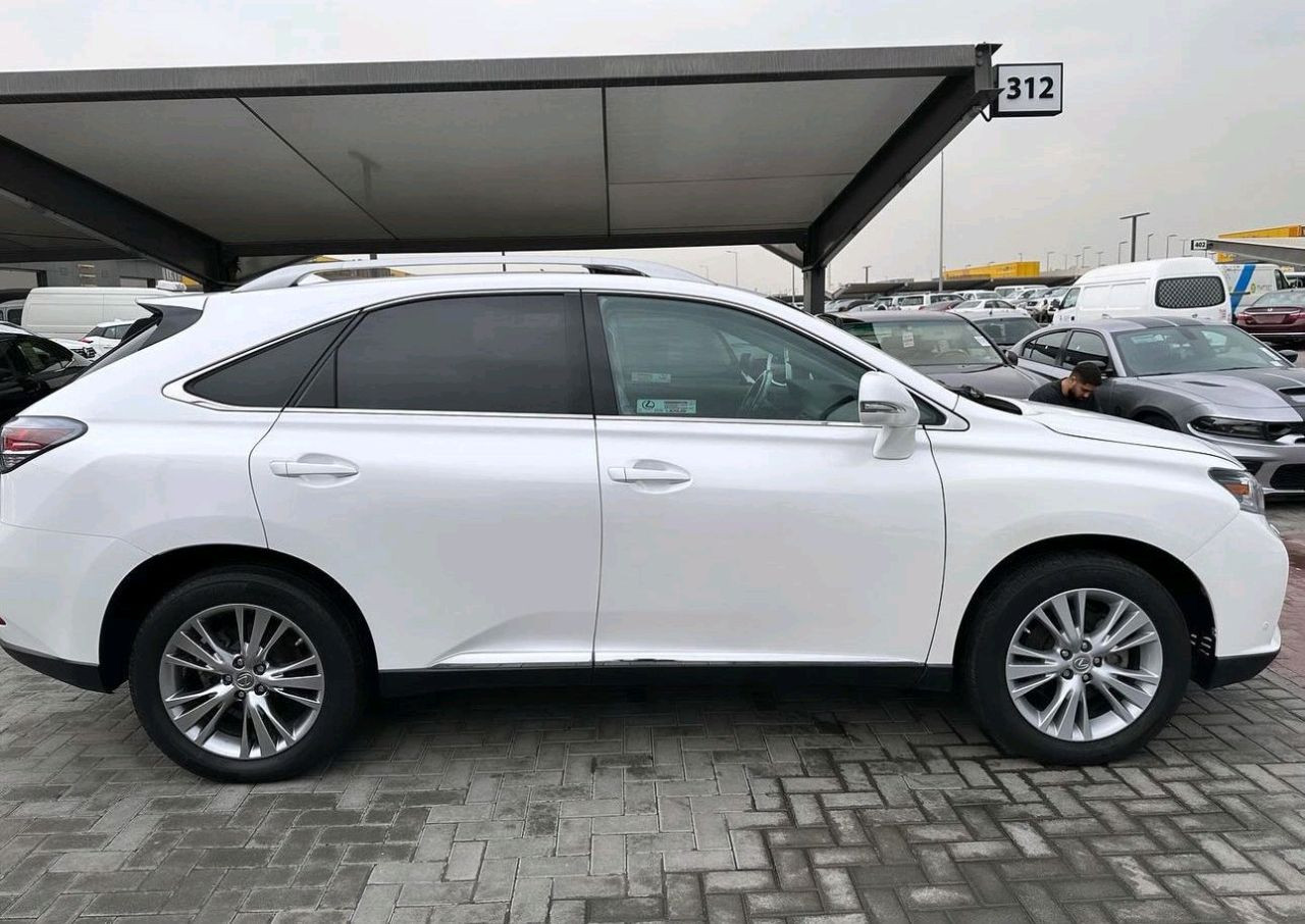 Lexus RX-Series - Image 10