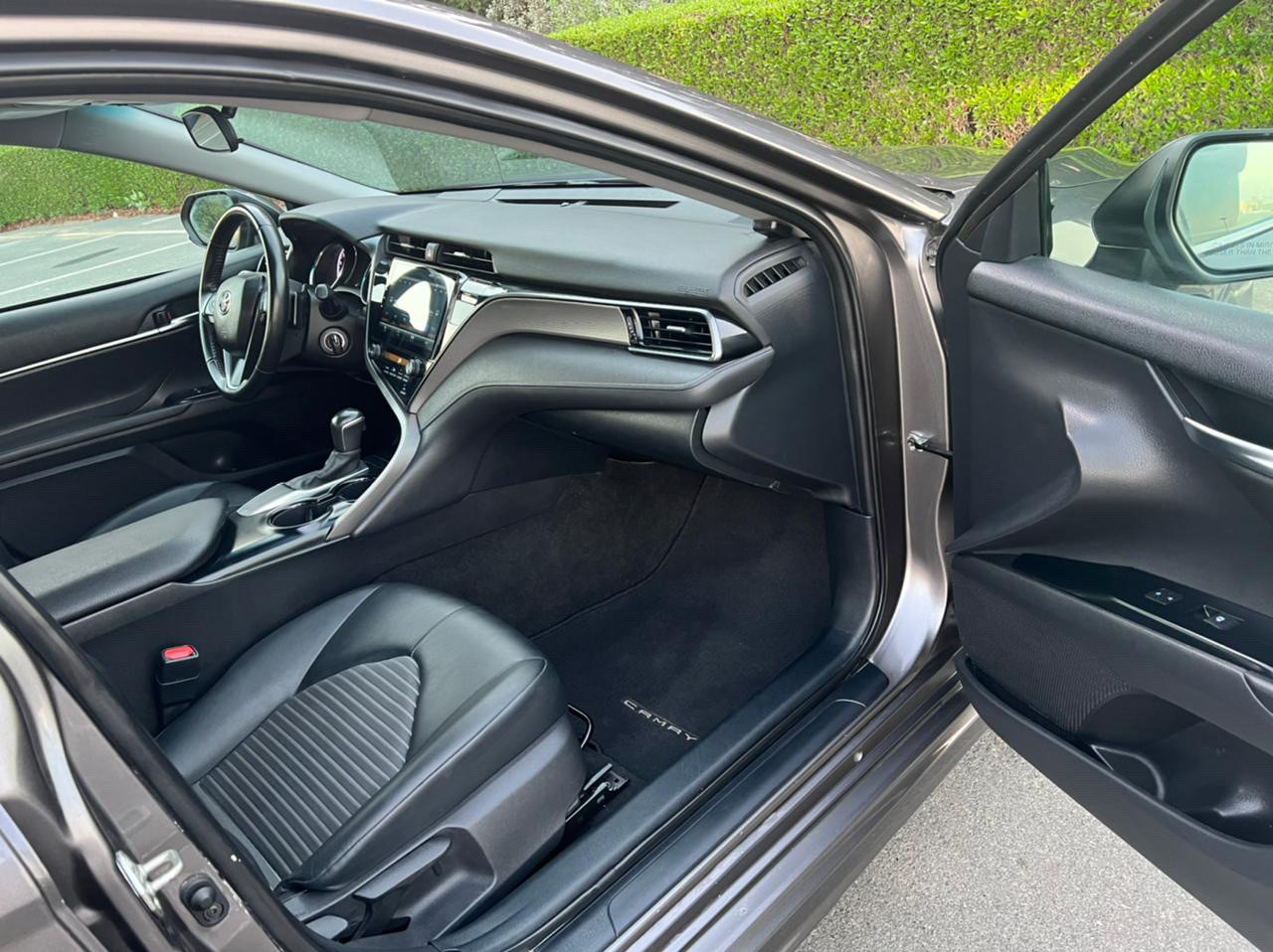 Toyota Camry - Image 3