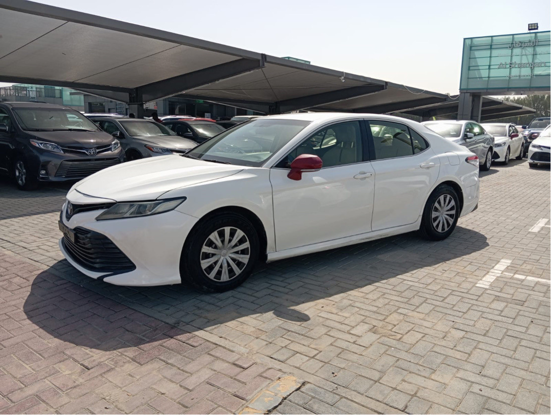 Toyota Camry - Image 8