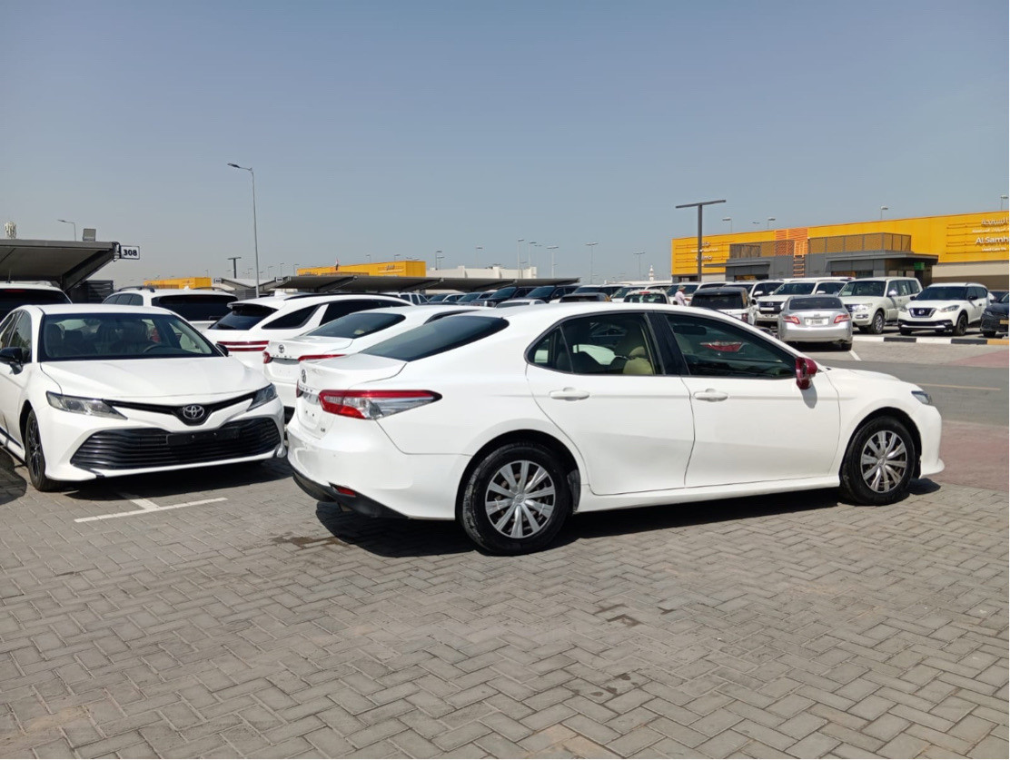 Toyota Camry - Image 4