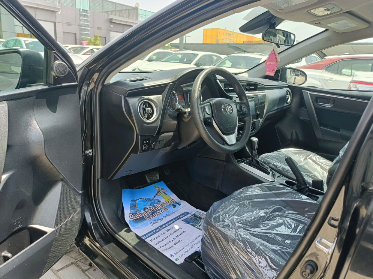 Toyota Corolla - Image 9