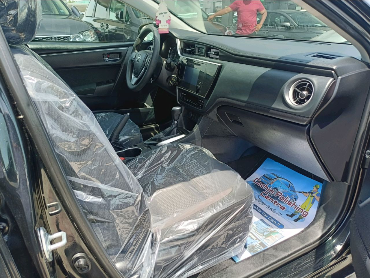 Toyota Corolla - Image 15