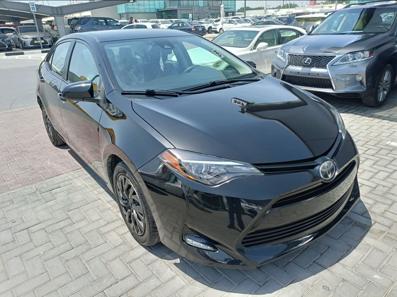 Toyota Corolla - Image 14