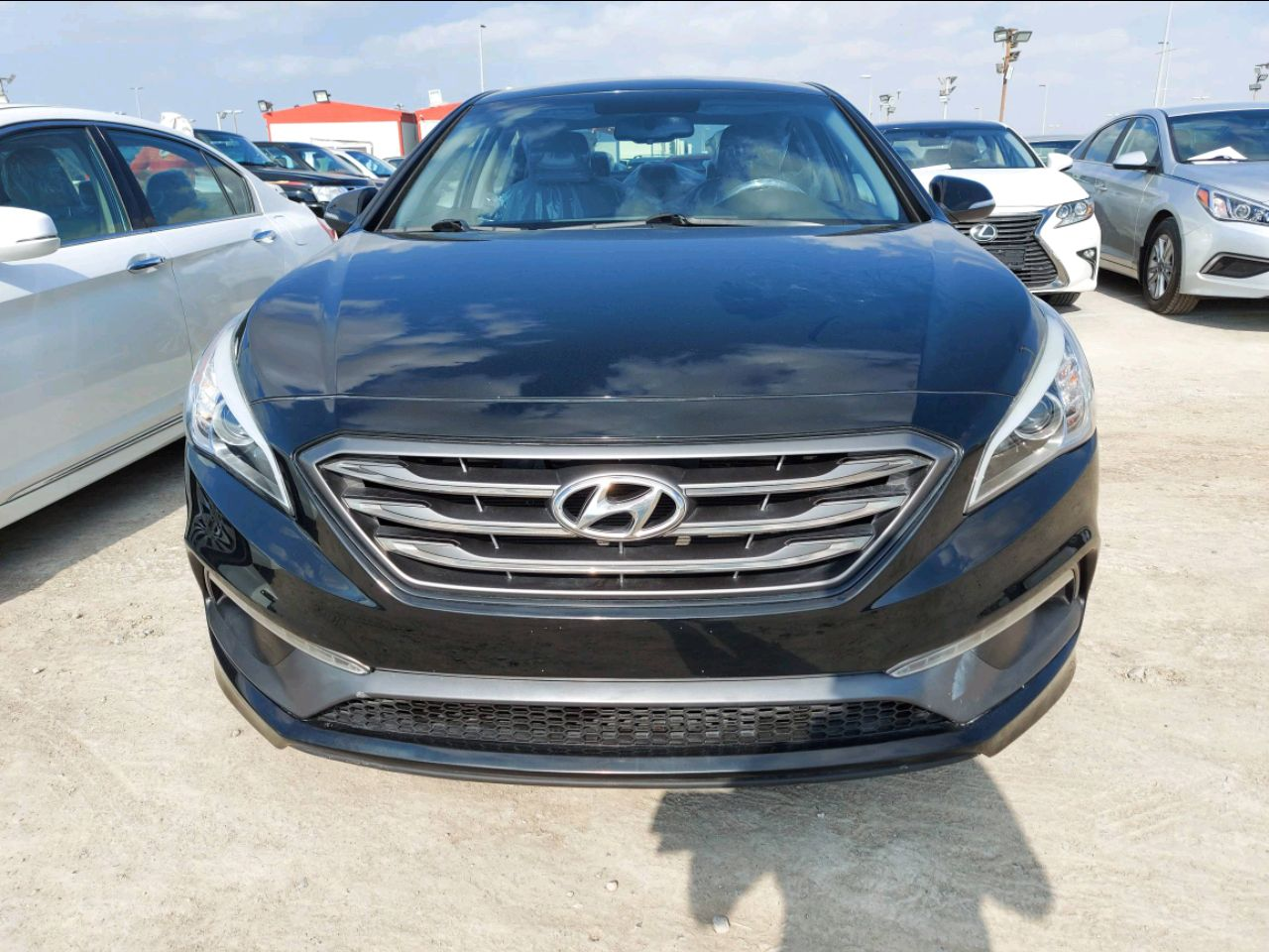Hyundai Sonata - Image 4