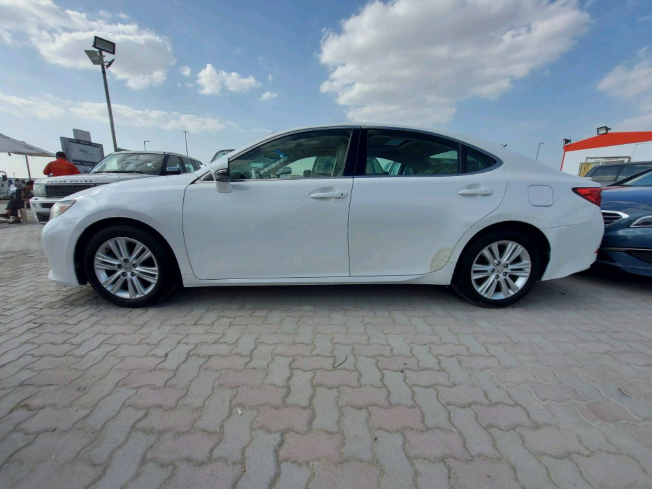 Lexus ES-Series - Image 5