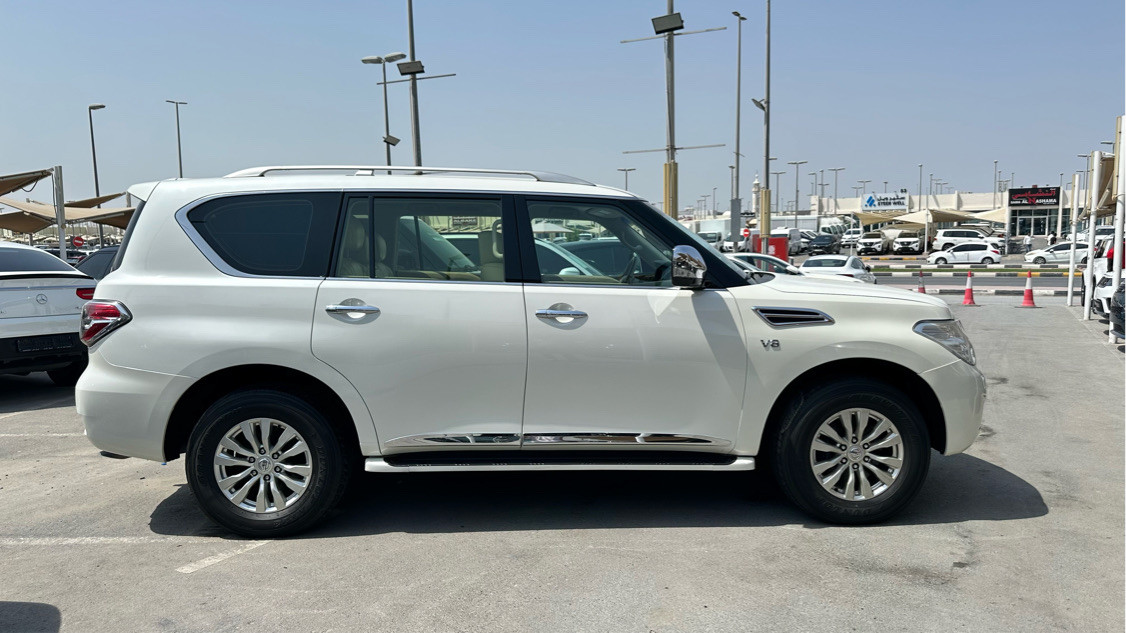 Nissan Patrol - Image 4