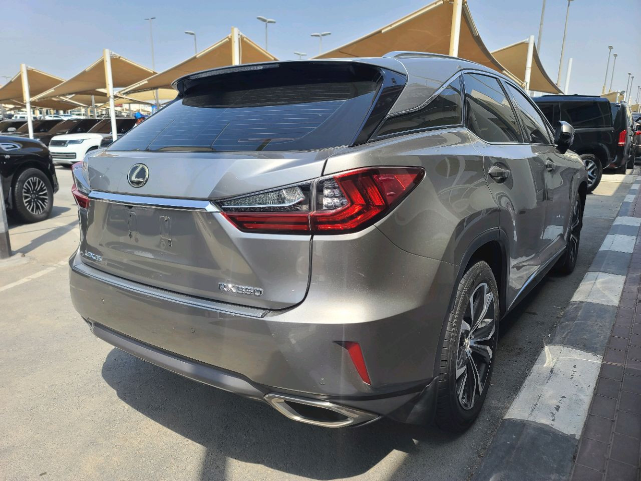 Lexus RX-Series - Image 8