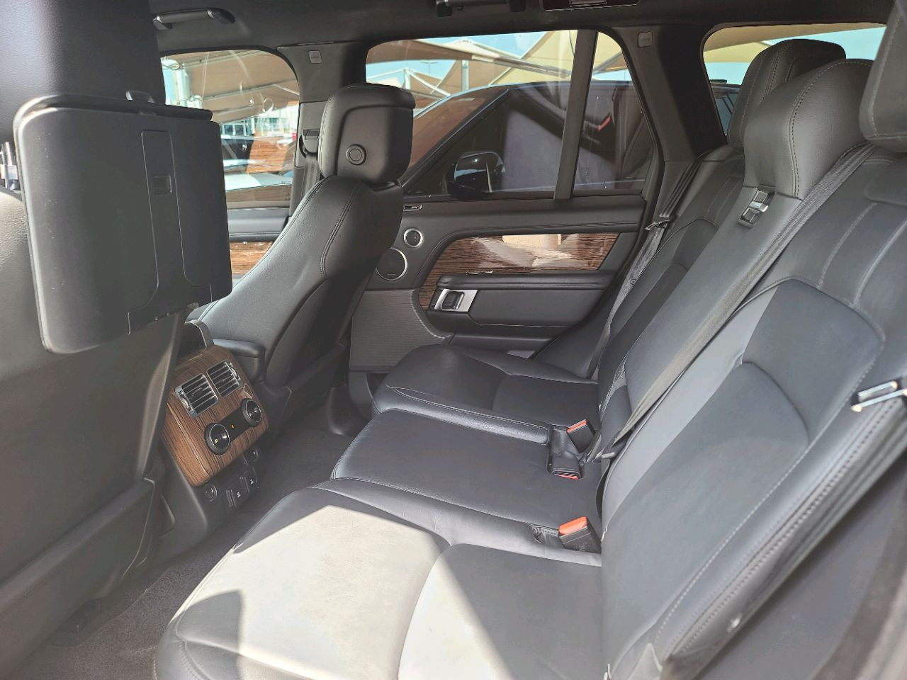 Range Rover Vogue - Image 5
