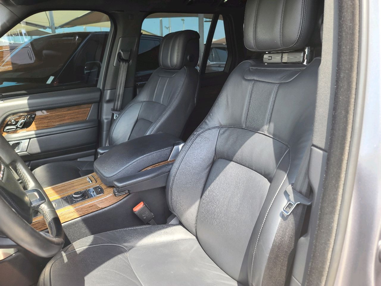 Range Rover Vogue - Image 4