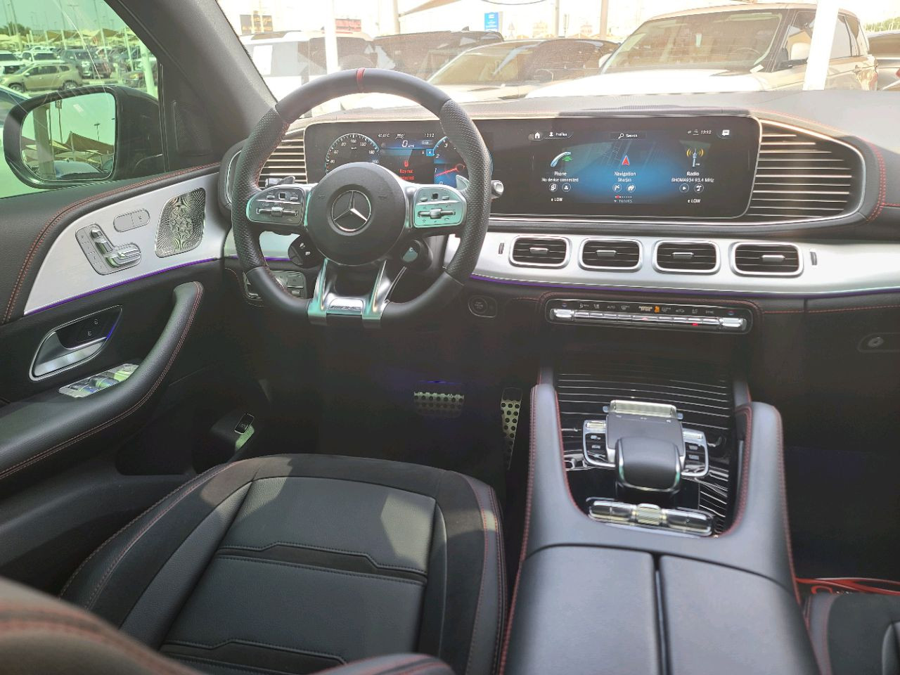 Mercedes Benz GLE SUV - Image 18