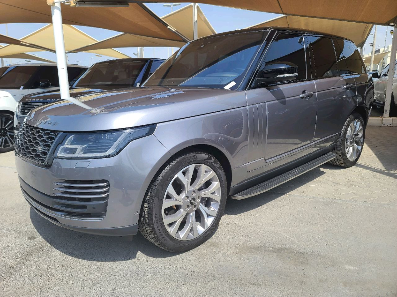 Range Rover Vogue - Image 16