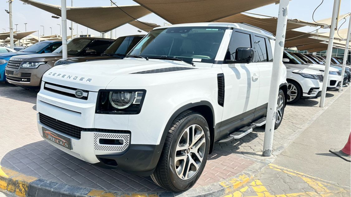 Land Rover Defender - Image 7