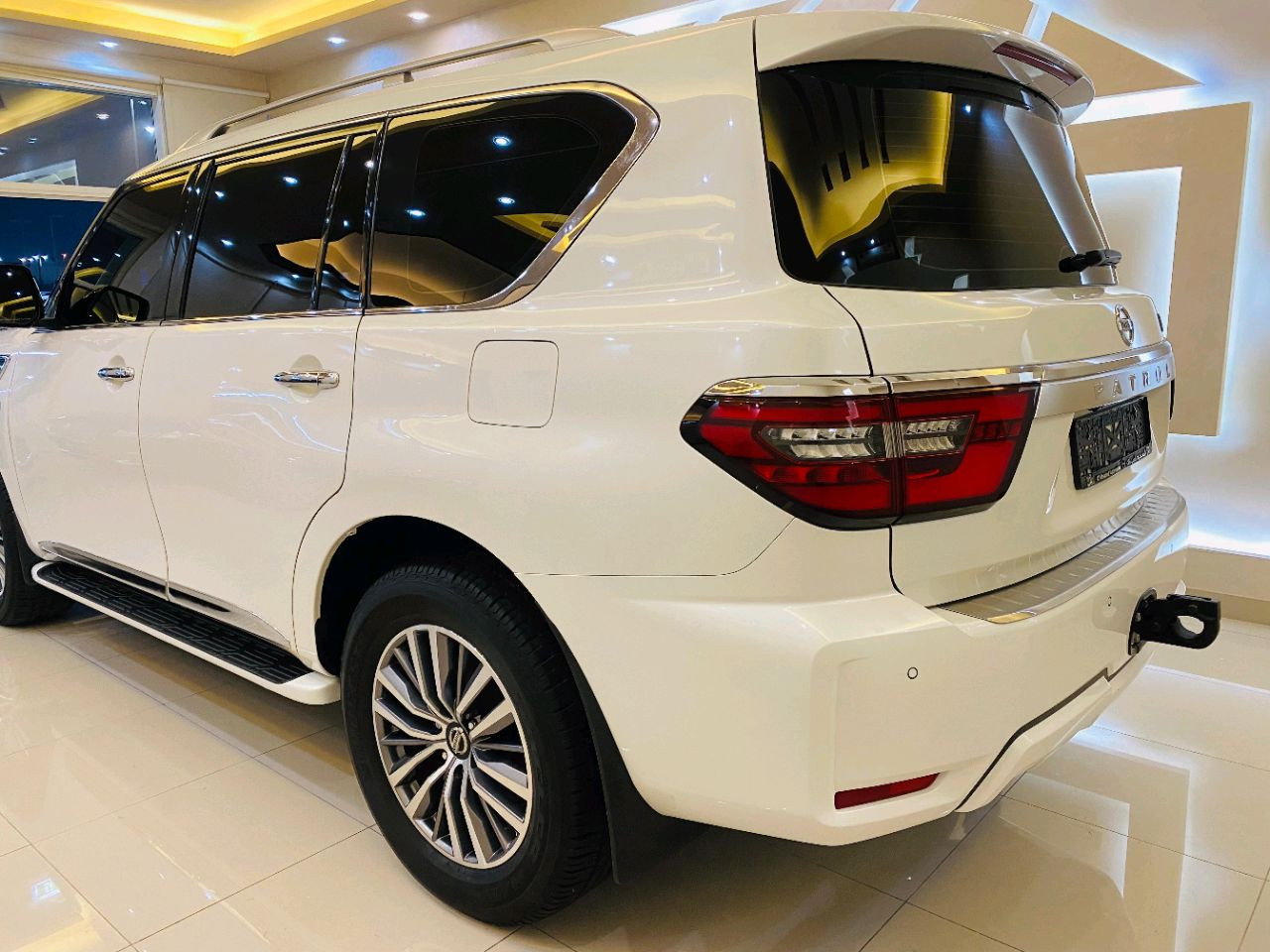 Nissan Patrol - Image 4