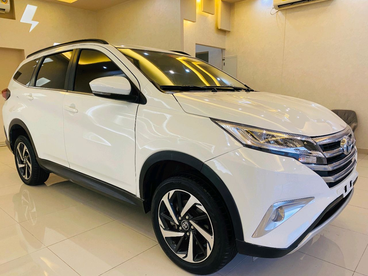 Toyota Rush - Image 11