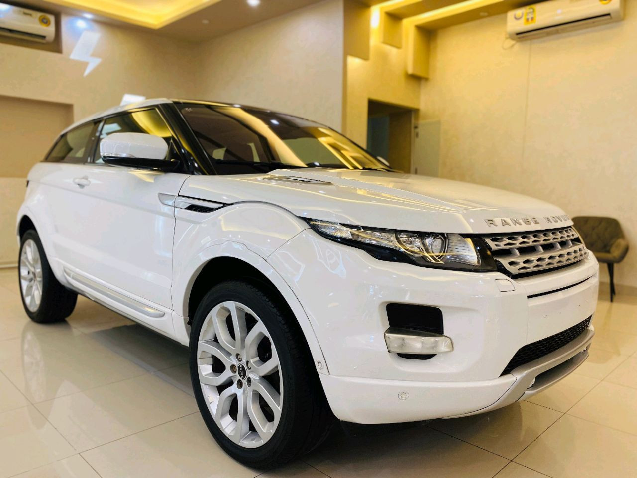 Range Rover Vogue - Image 6