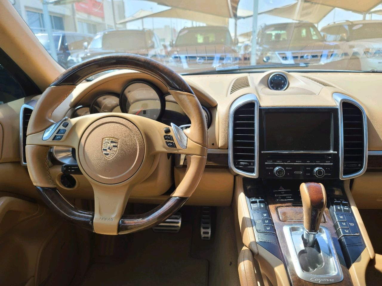 Porsche Cayenne - Image 10
