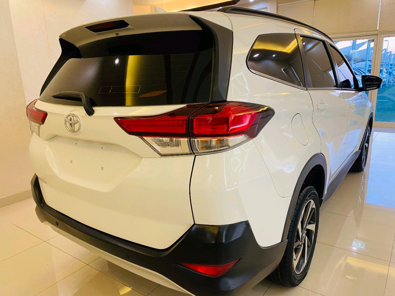 Toyota Rush - Image 3
