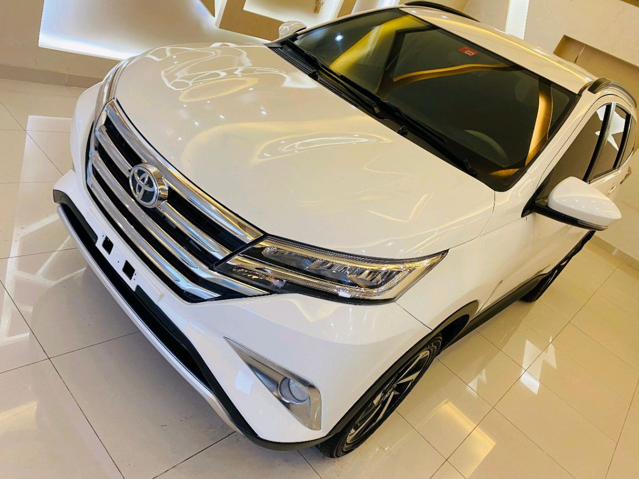 Toyota Rush - Image 7