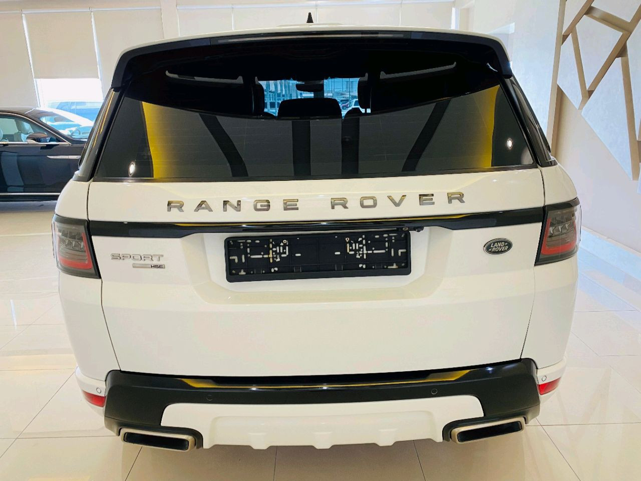 Range Rover Sport - Image 5