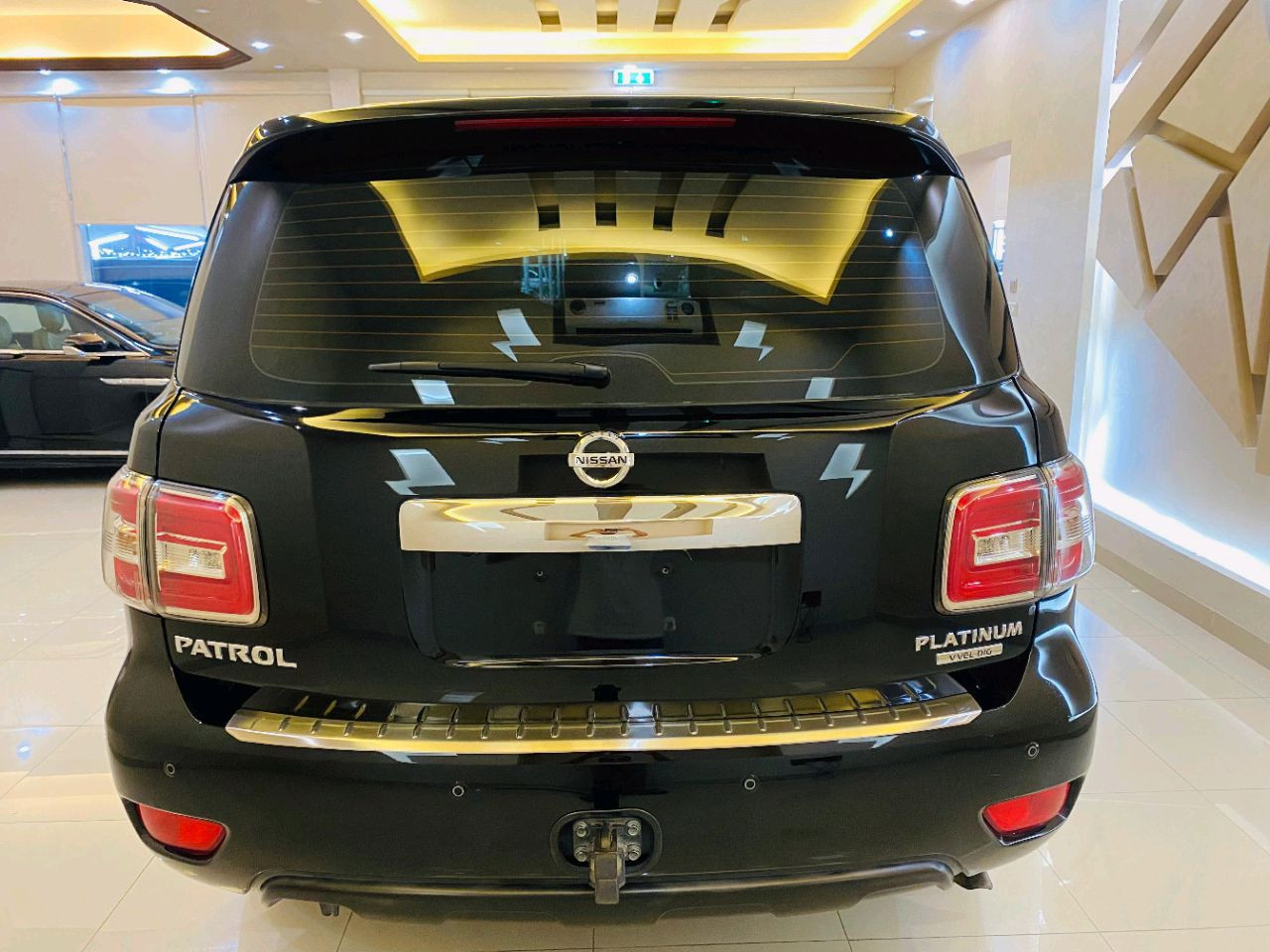 Nissan Patrol - Image 11