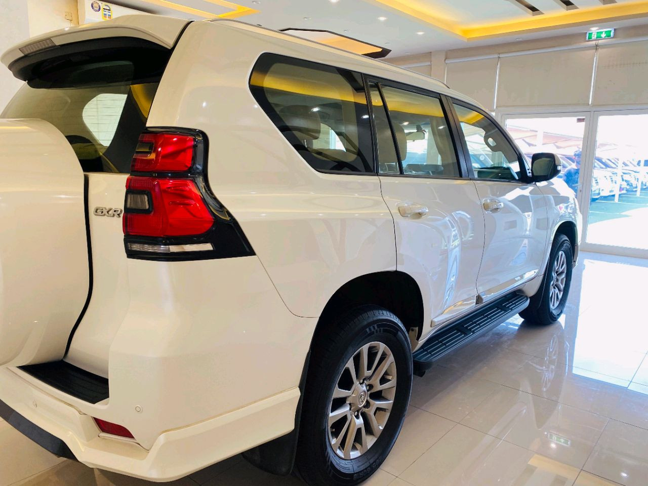 Toyota Prado - Image 12