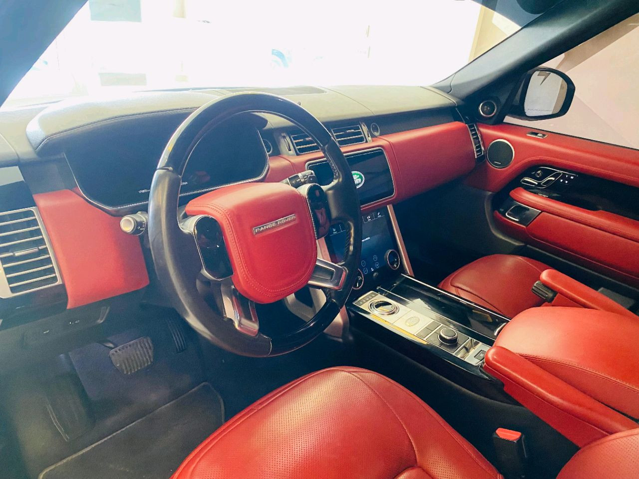 Range Rover Vogue - Image 3