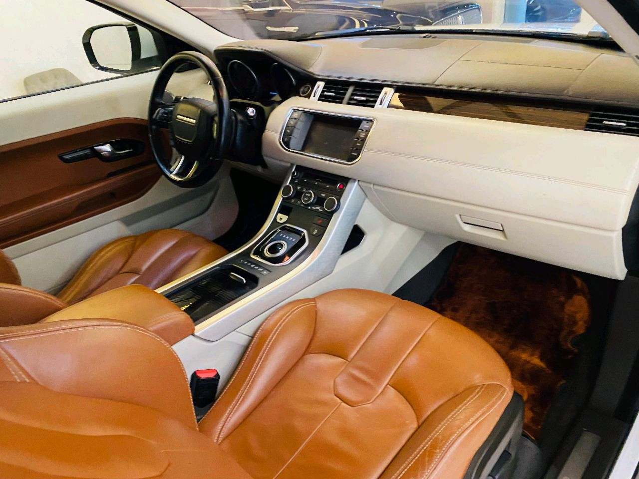 Range Rover Vogue - Image 20
