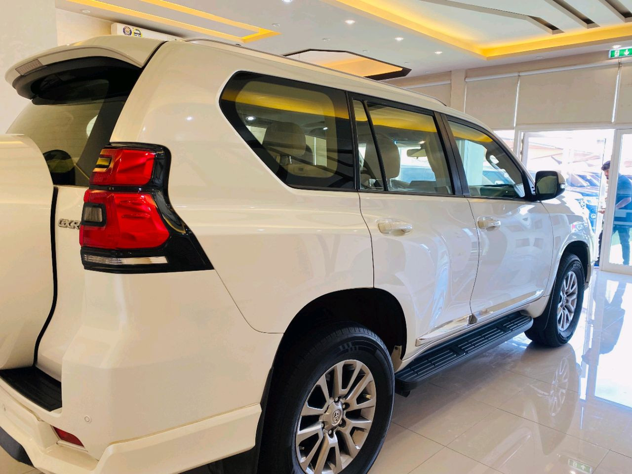 Toyota Prado - Image 11