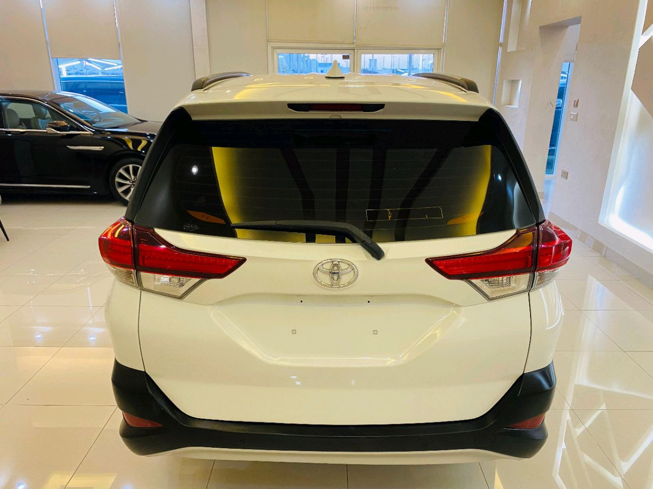 Toyota Rush - Image 4