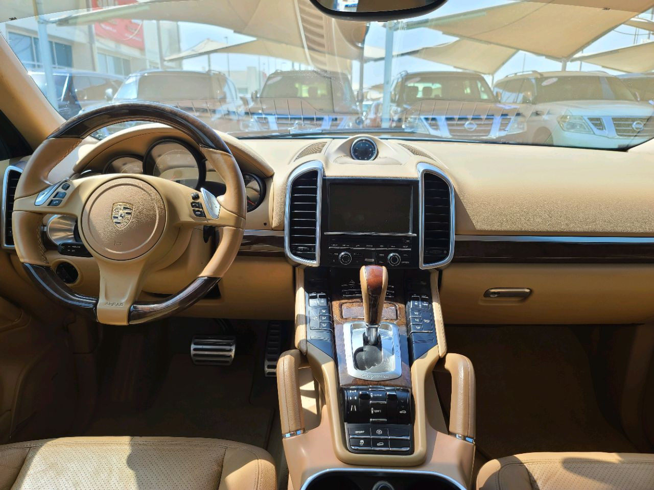 Porsche Cayenne - Image 8