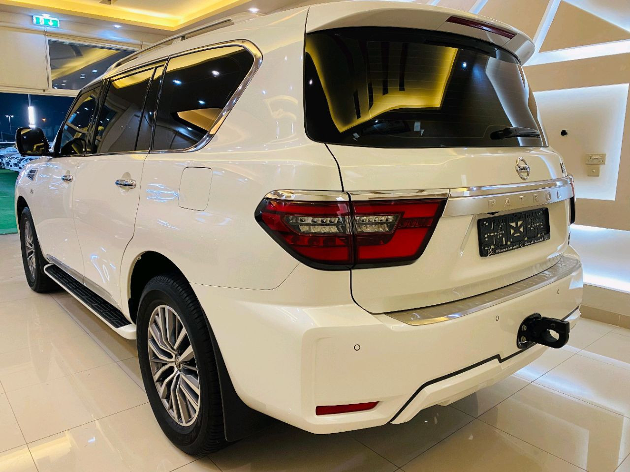 Nissan Patrol - Image 11