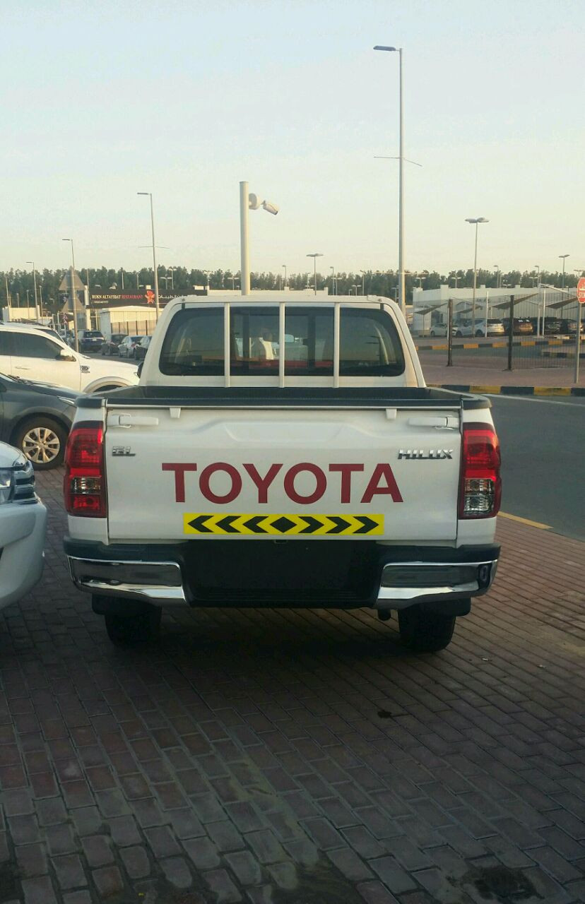 Toyota Hilux - Image 3